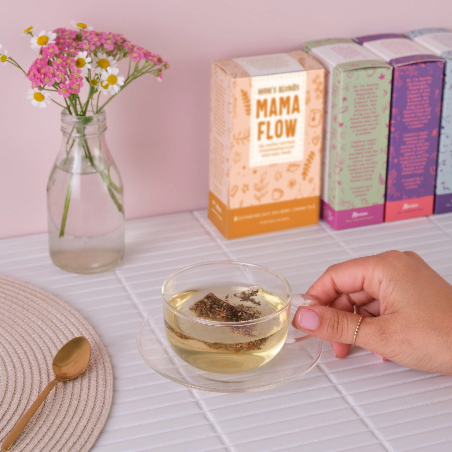 MamaFlow Herbal Tea